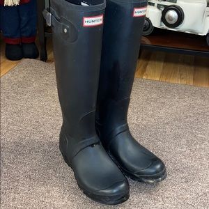 Matte hunter rain boots